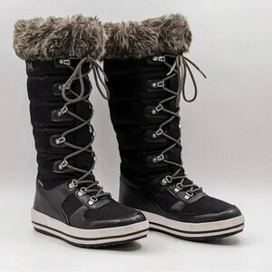Size  8 Cougar Vesta Fleece Lines Snow Boot